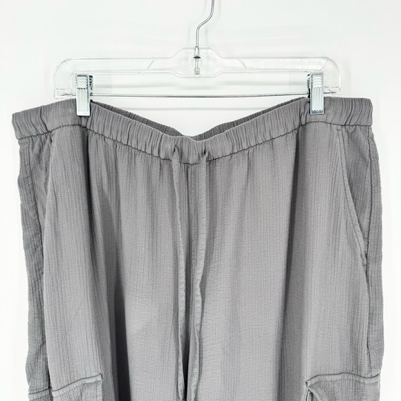 GAP Size XL TALL High Rise Crinkle Texture Pull-On Wide Leg Cargo Pants Grey - Picture 7 of 16